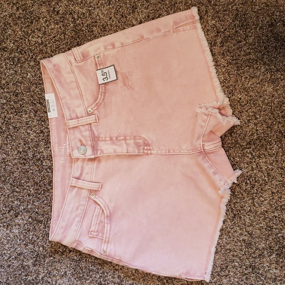 NWT Time and Tru high rise shorts